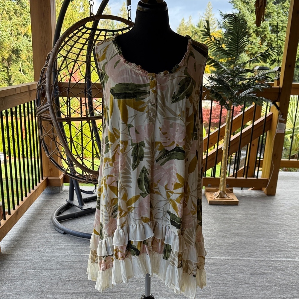 Papillon | Oversized Ruffle Shirt